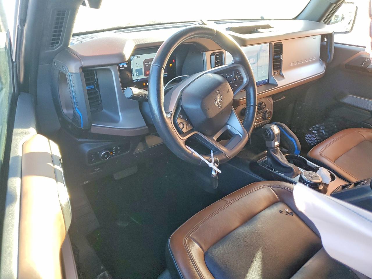 2023 FORD BRONCO