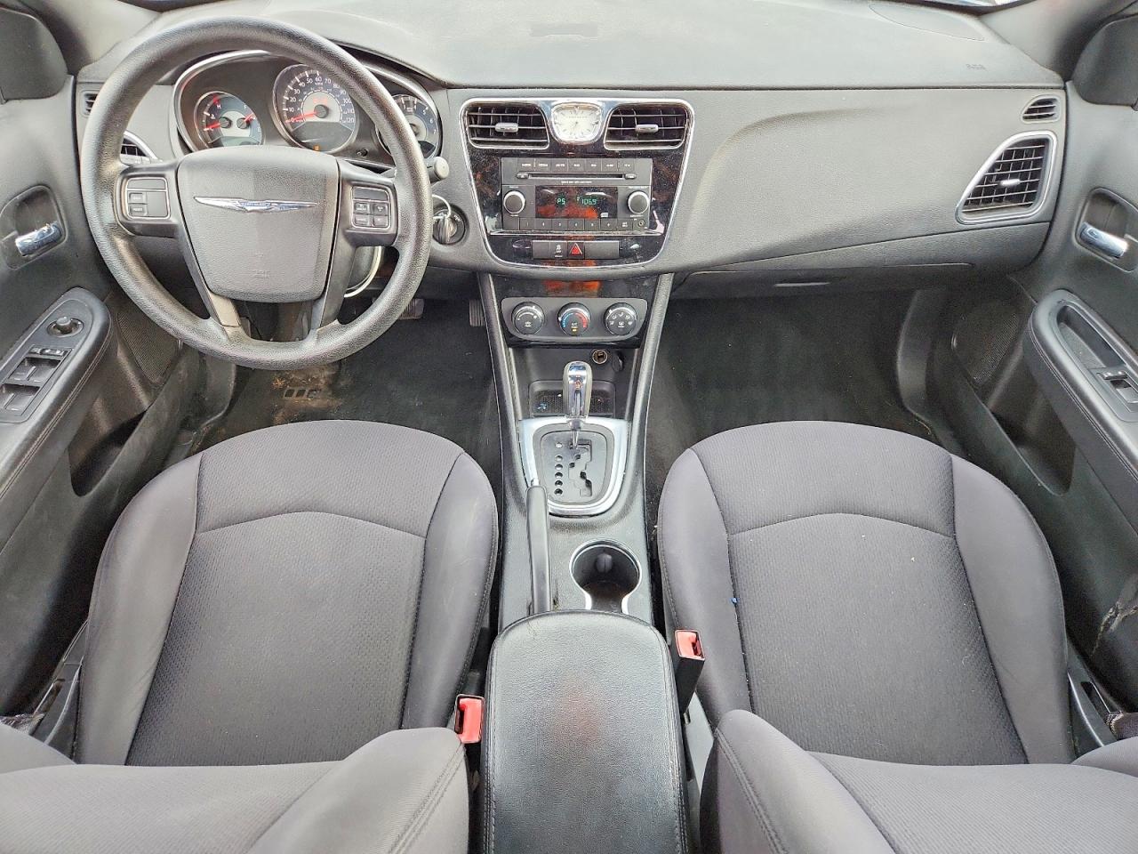2013 CHRYSLER 200