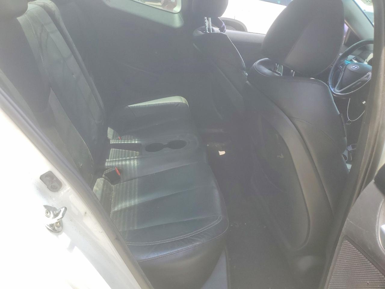 2015 HYUNDAI VELOSTER