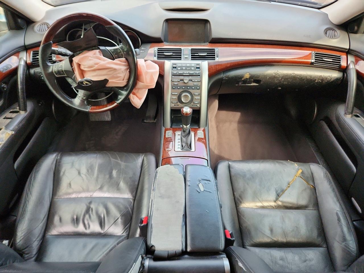 2010 ACURA RL