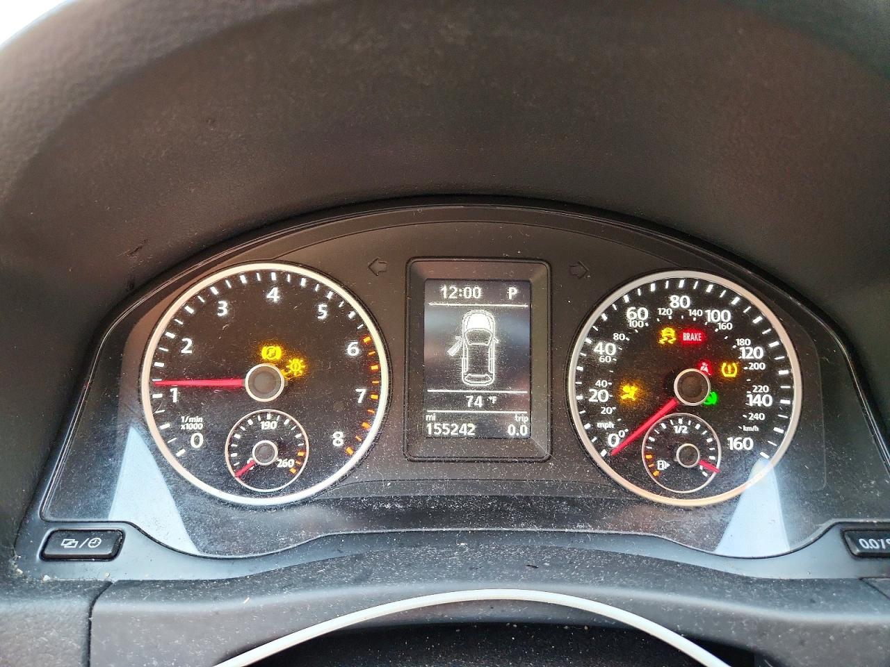 2016 VOLKSWAGEN TIGUAN