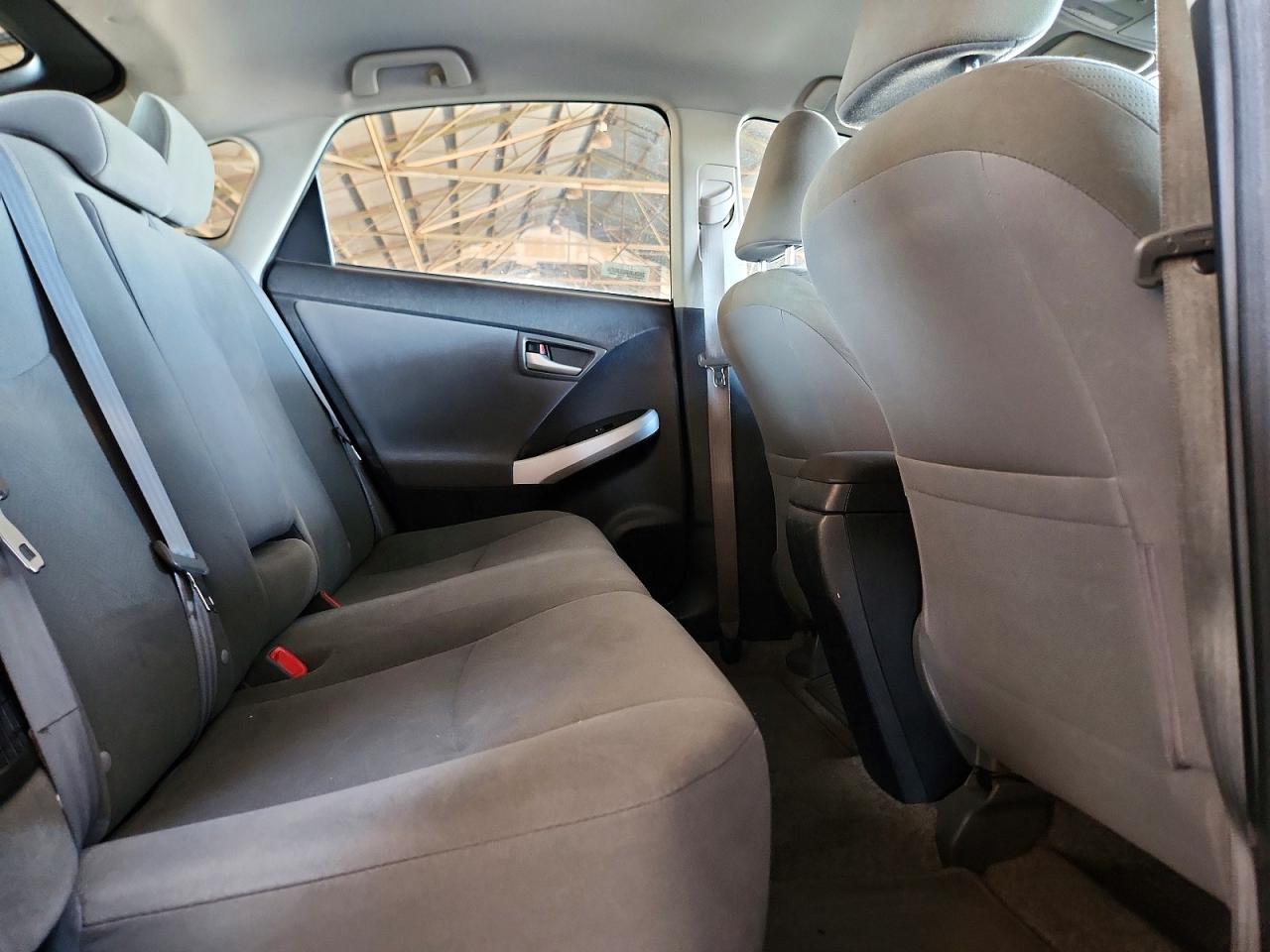 2012 TOYOTA PRIUS