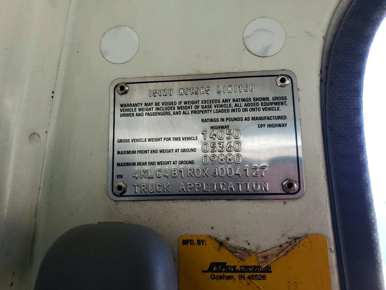 1999 ISUZU NPR