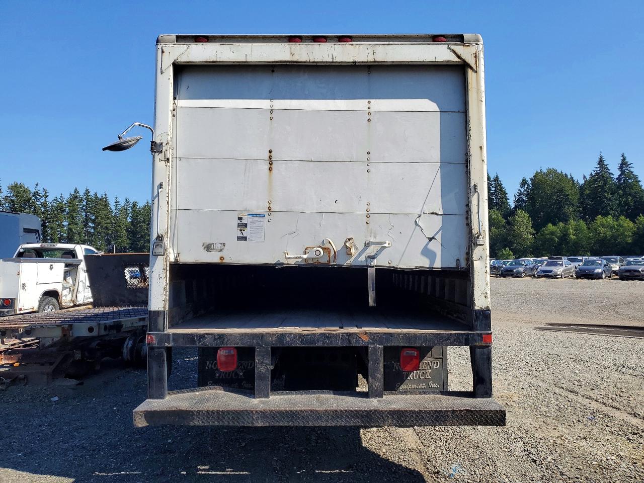 1999 ISUZU NPR