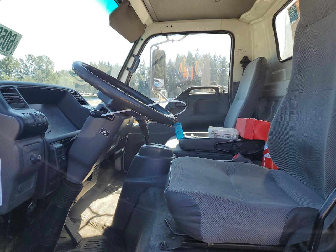 1999 ISUZU NPR