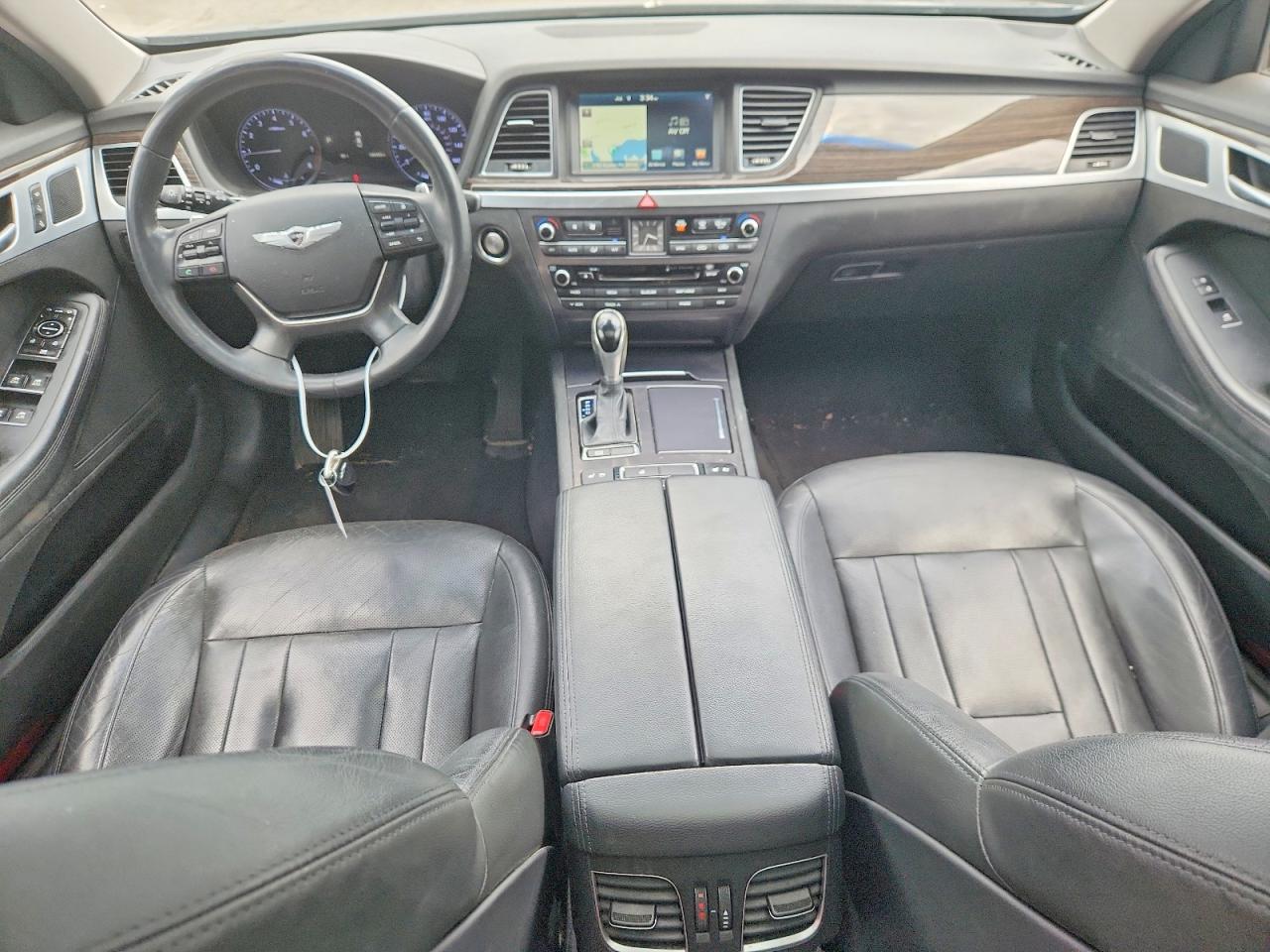 2016 HYUNDAI GENESIS