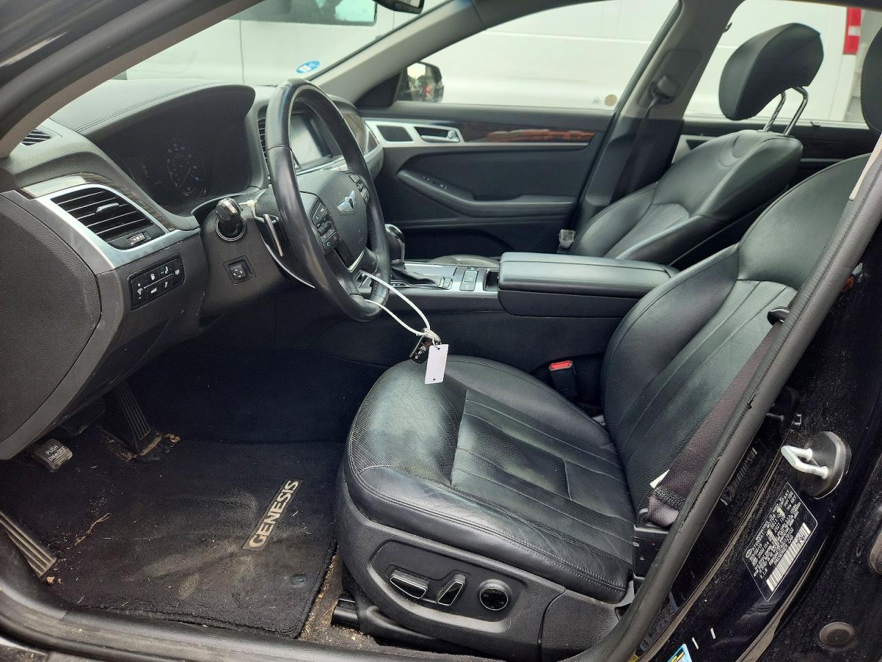 2016 HYUNDAI GENESIS