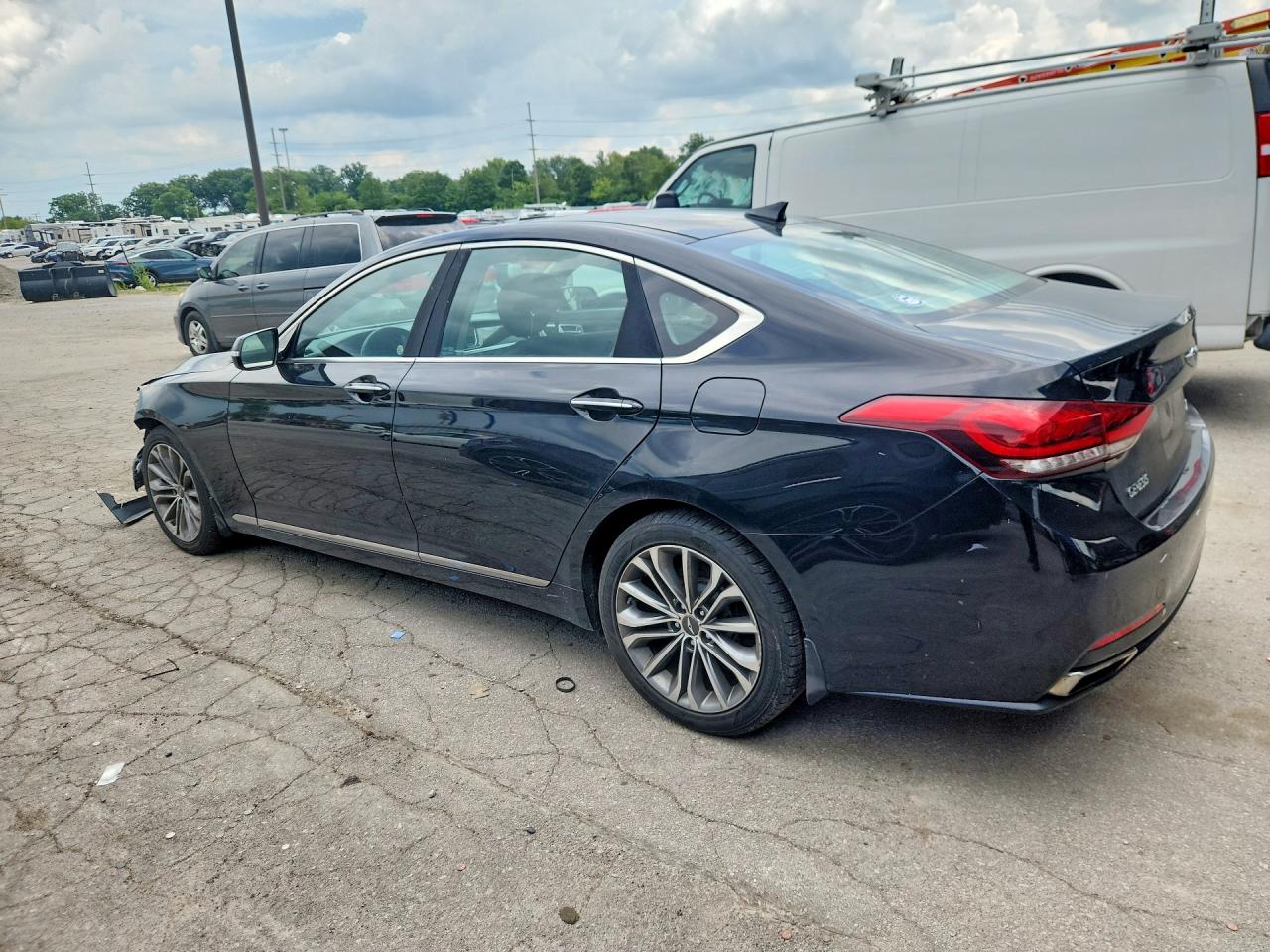 2016 HYUNDAI GENESIS