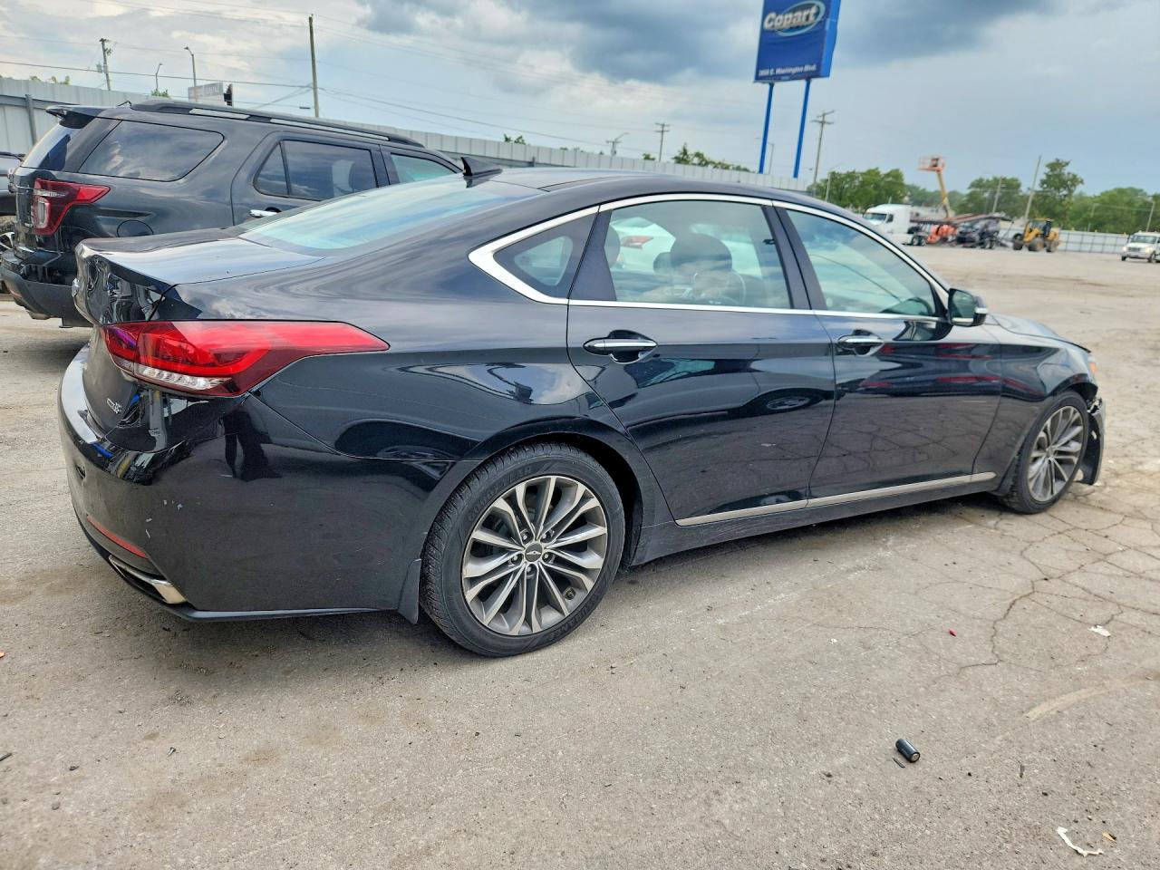 2016 HYUNDAI GENESIS