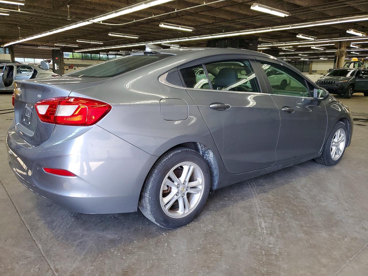 2018 CHEVROLET CRUZE