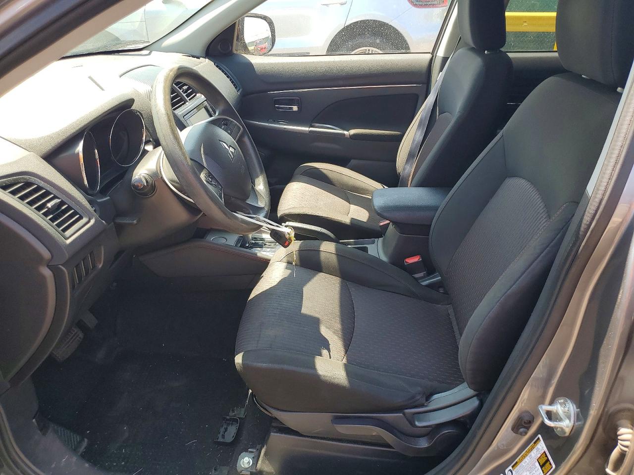 2019 MITSUBISHI OUTLANDER