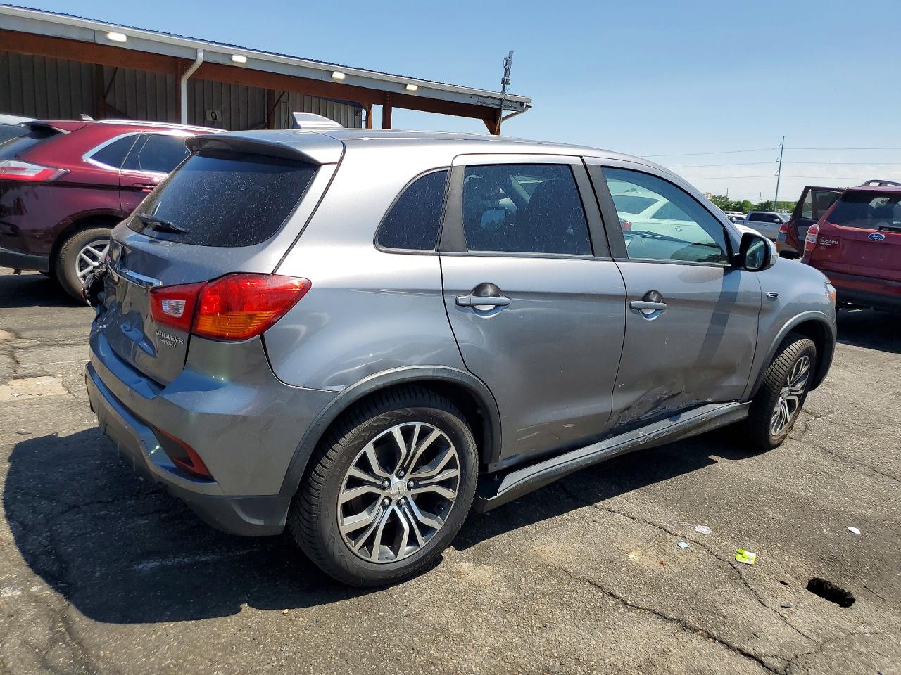 2019 MITSUBISHI OUTLANDER