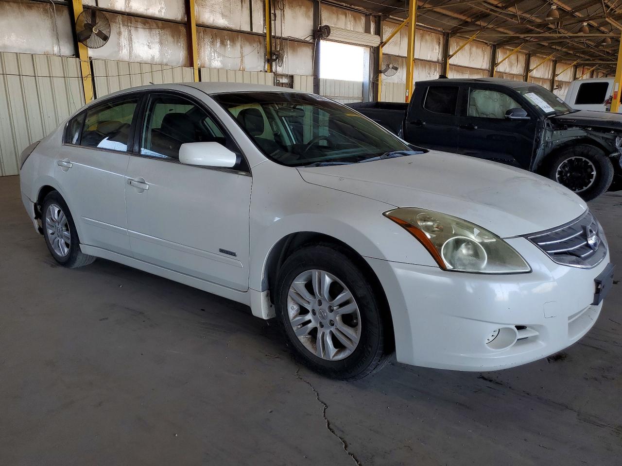 2011 NISSAN ALTIMA