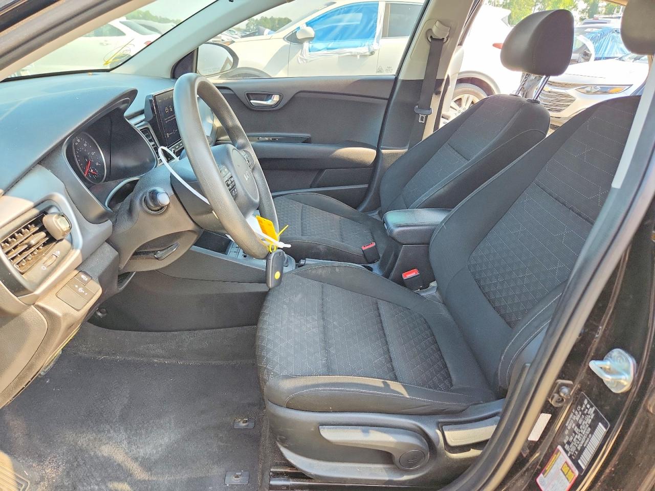 2023 KIA RIO
