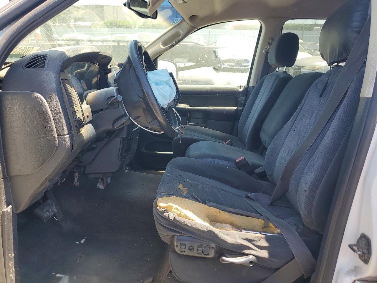 2002 DODGE RAM 1500