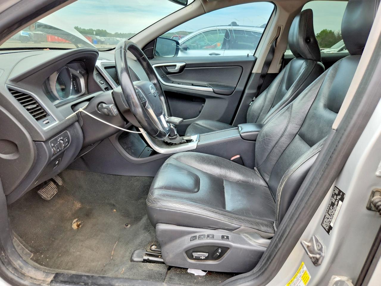 2014 VOLVO XC60