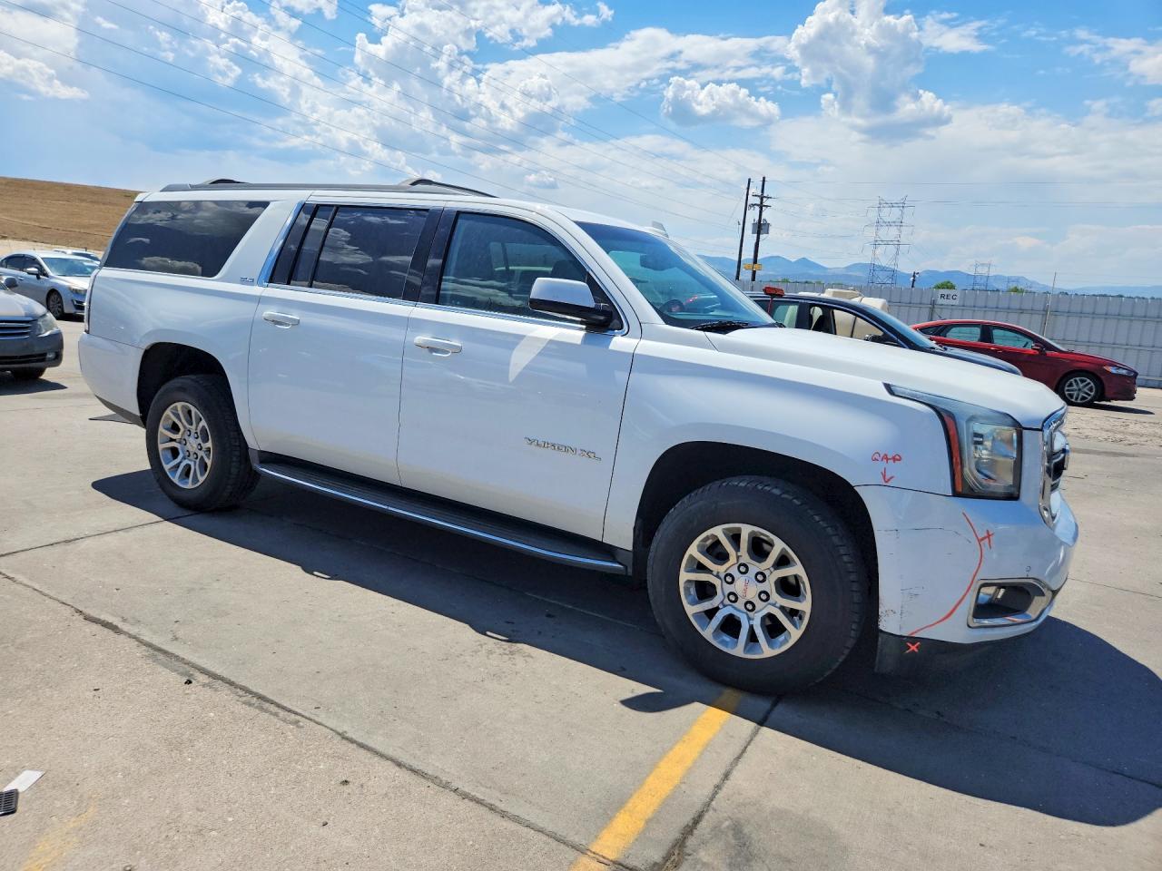 2018 GMC YUKON