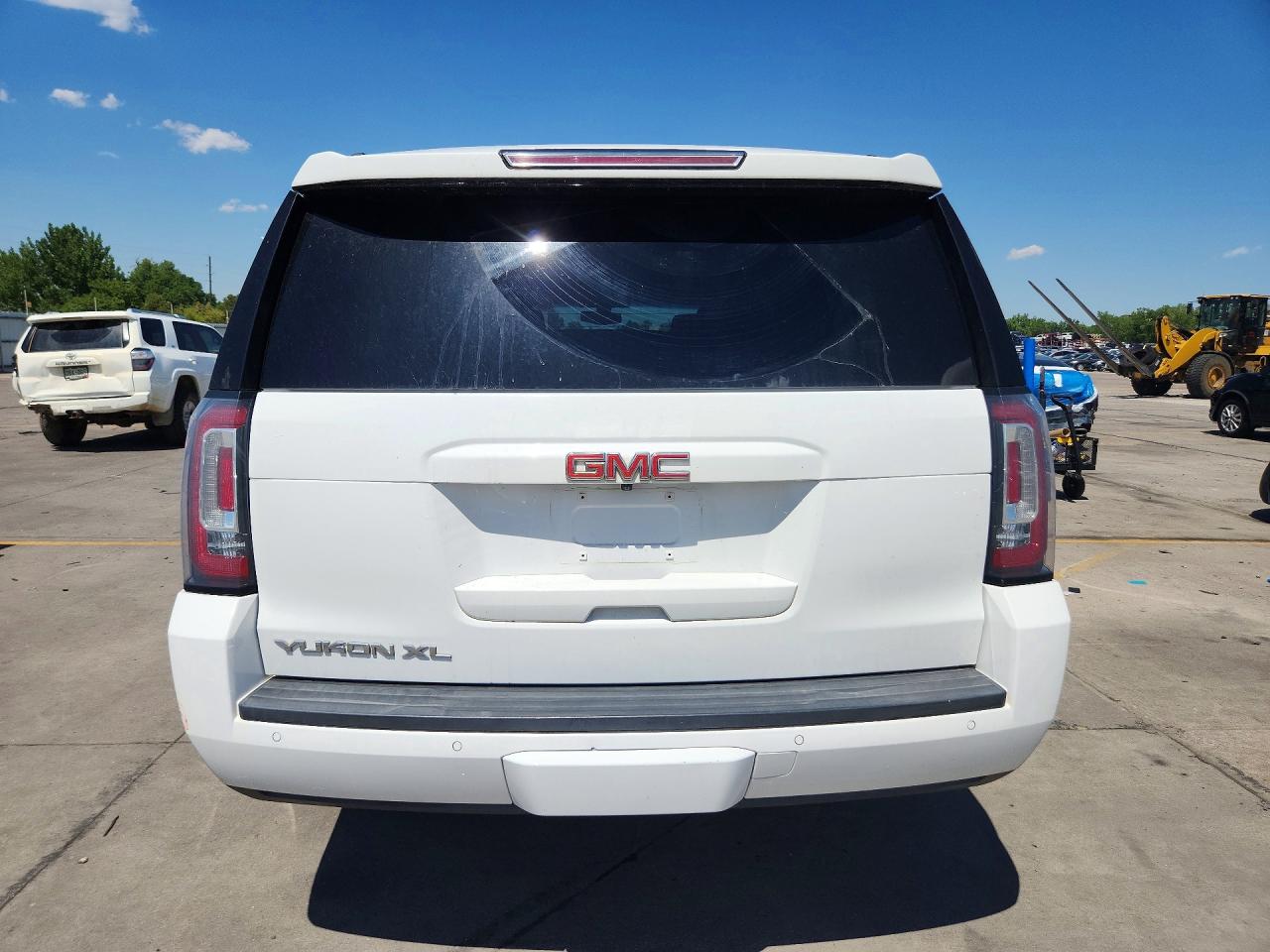 2018 GMC YUKON