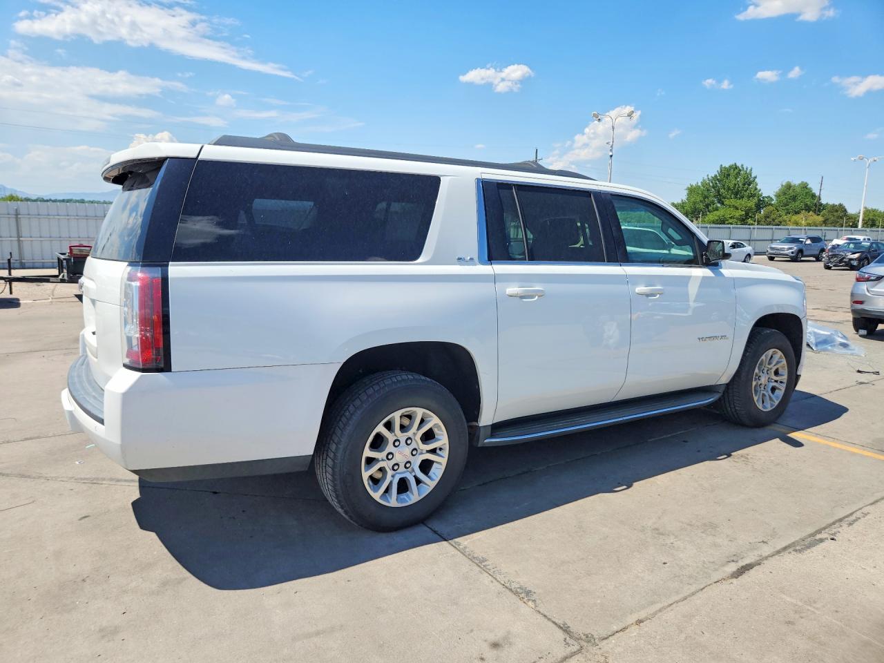 2018 GMC YUKON