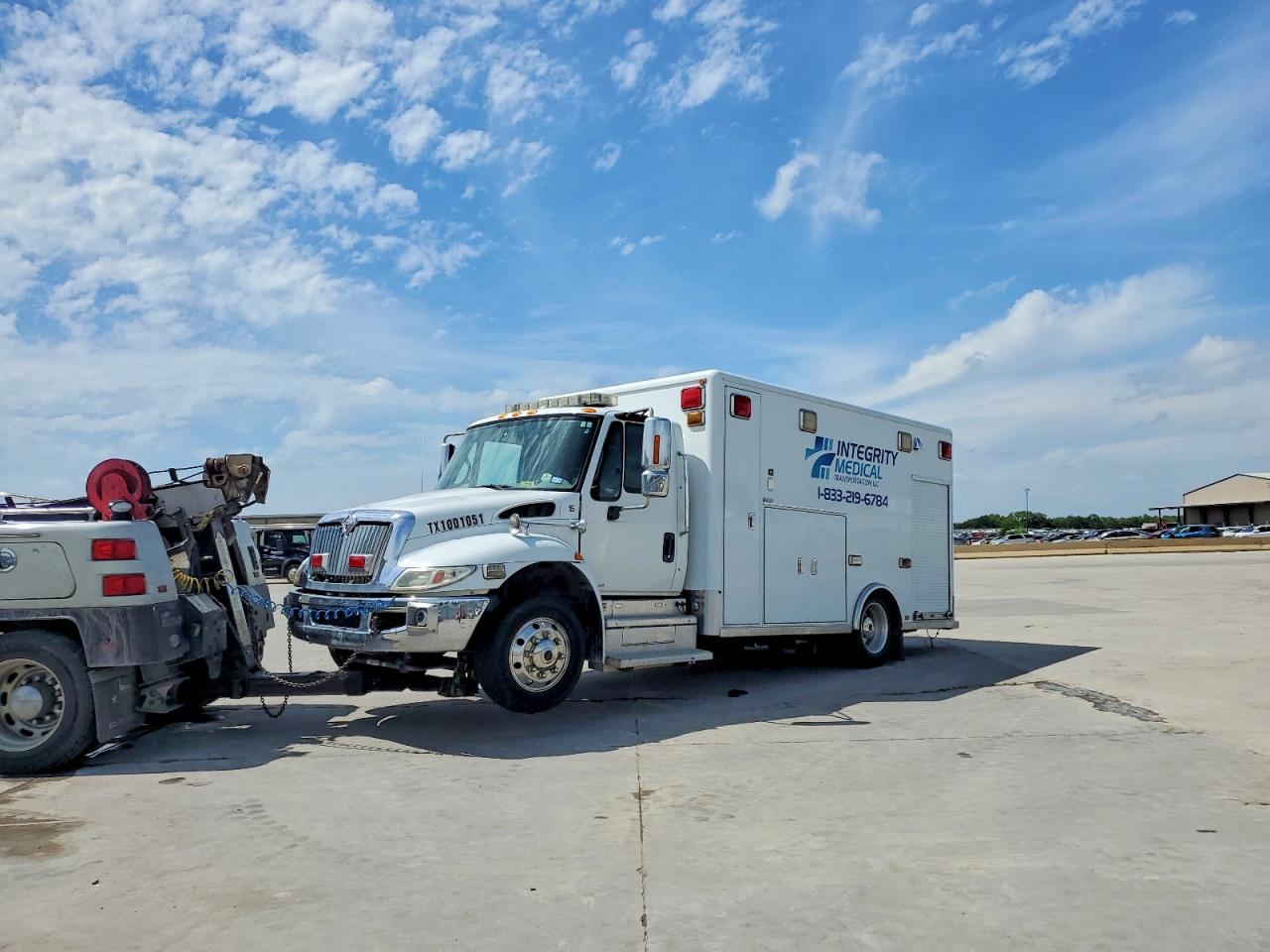 2010 INTERNATIONAL 4000 SERIE