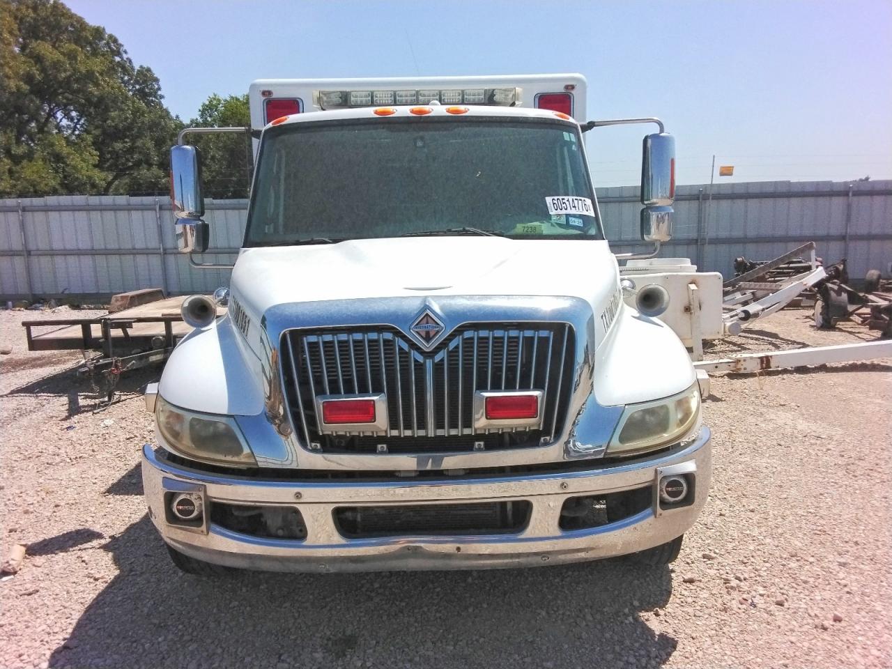 2010 INTERNATIONAL 4000 SERIE