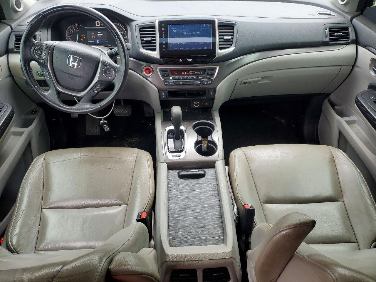 2016 HONDA PILOT