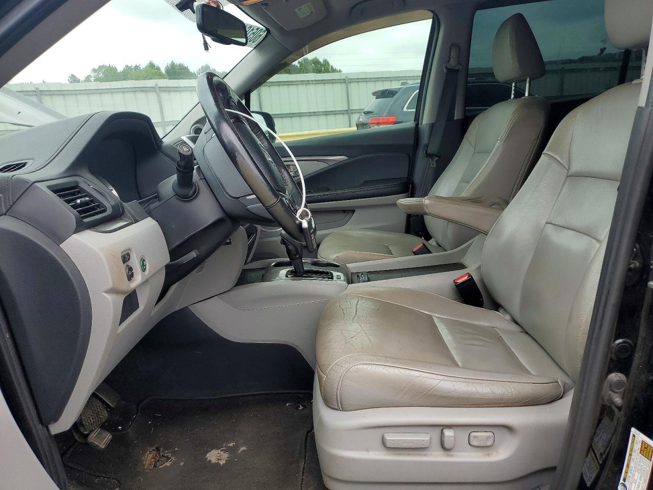 2016 HONDA PILOT
