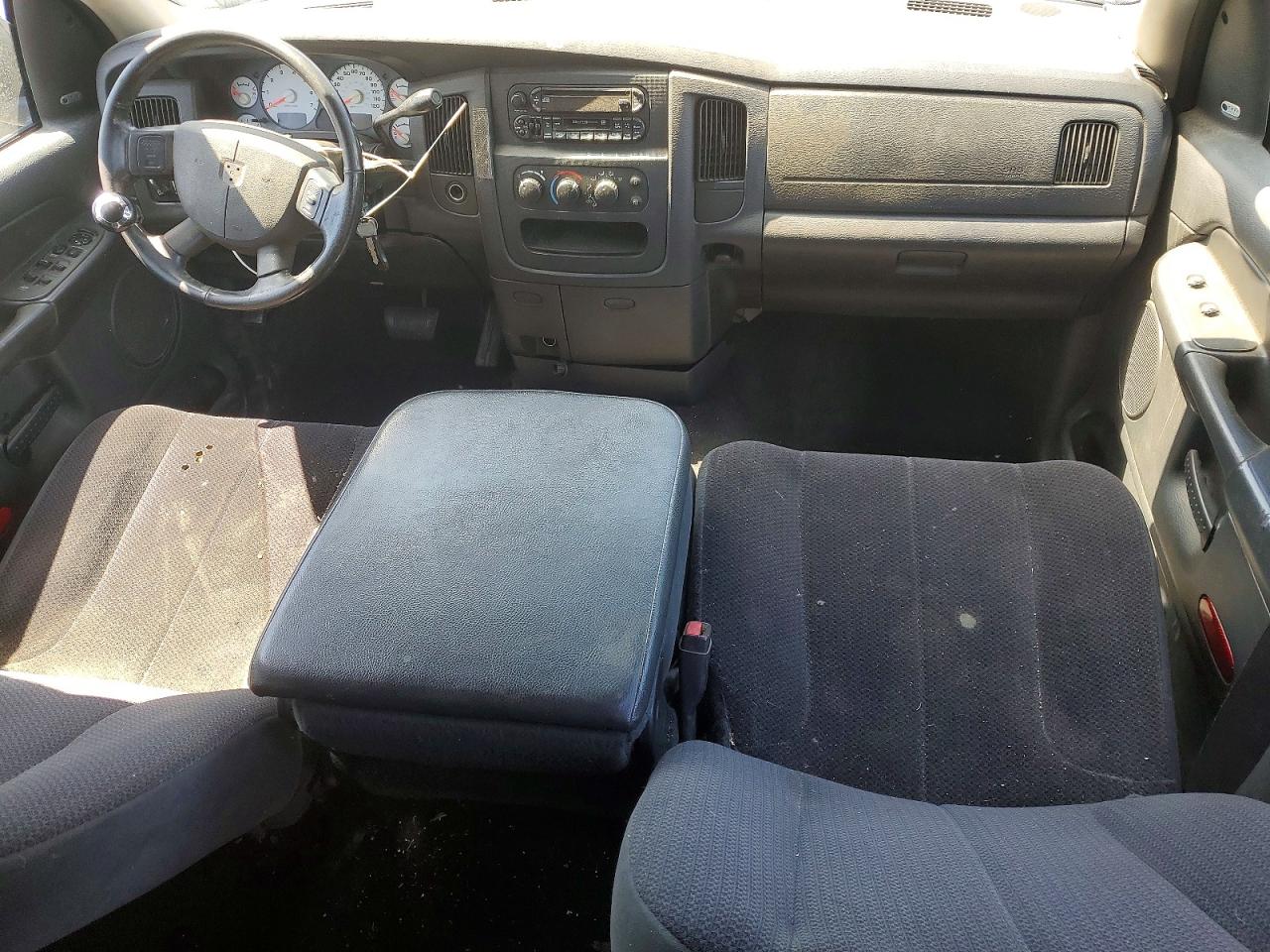 2004 DODGE RAM 1500