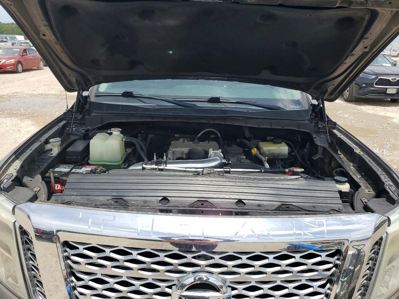 2016 NISSAN TITAN