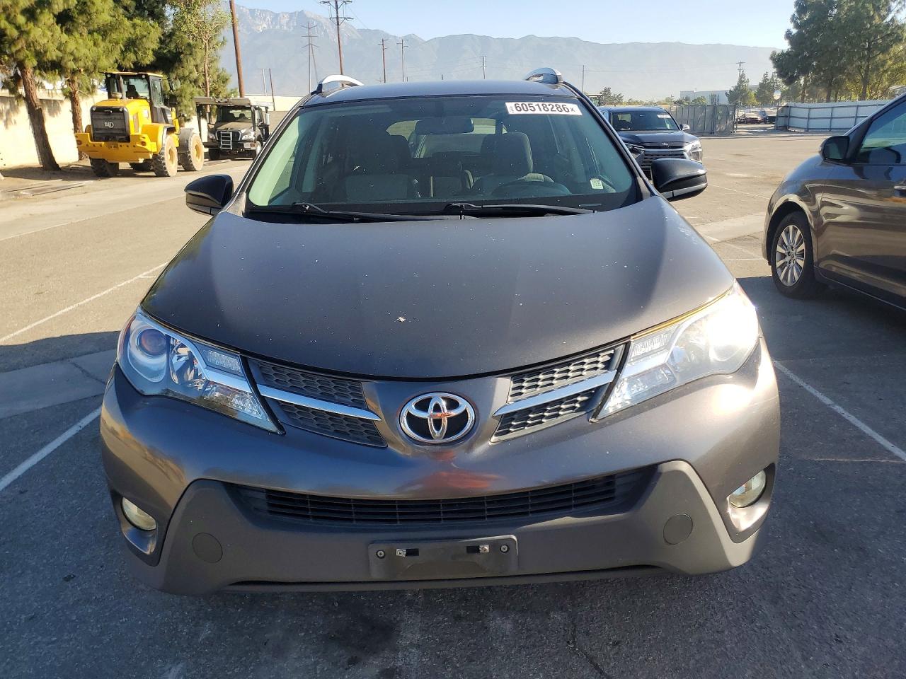 2013 TOYOTA RAV4