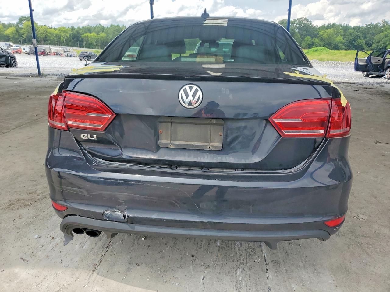 2013 VOLKSWAGEN JETTA