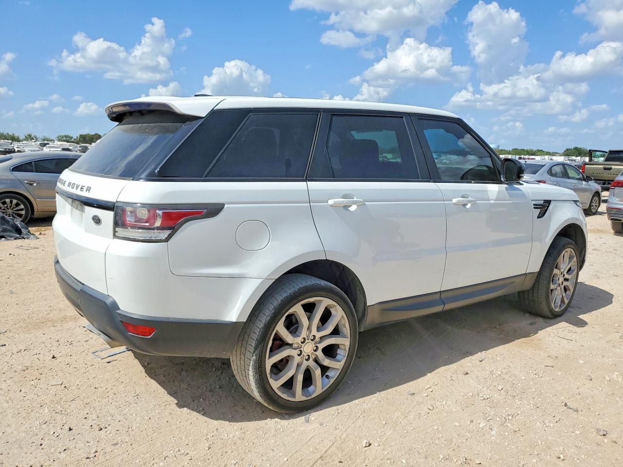 2015 LAND ROVER RANGEROVER