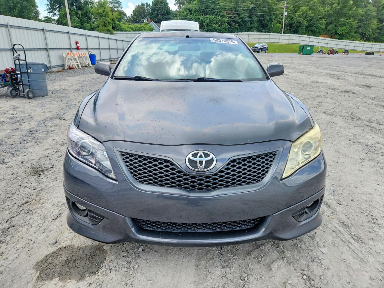 2011 TOYOTA CAMRY