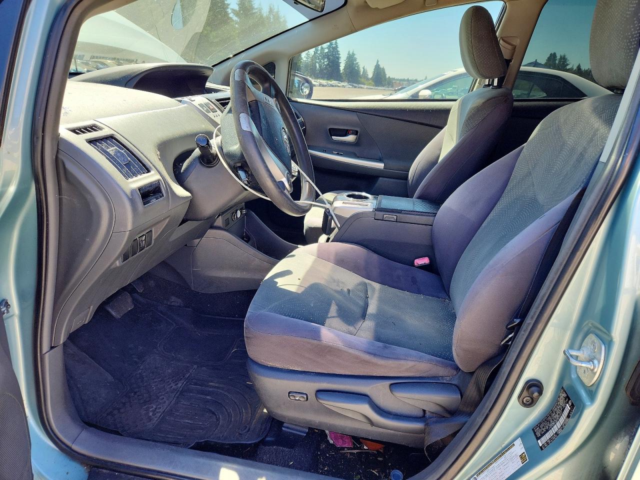 2013 TOYOTA PRIUS