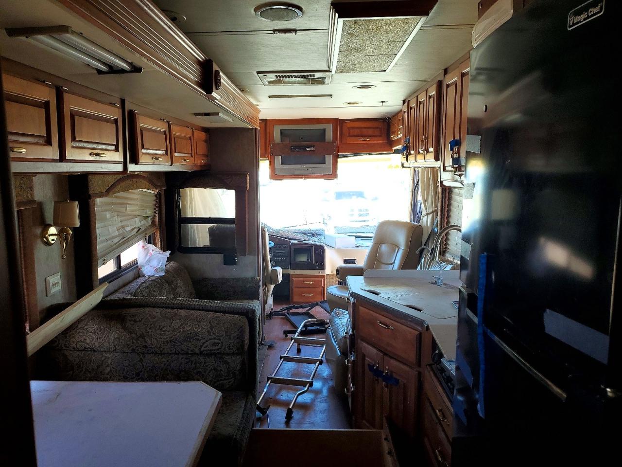 2006 HOLIDAY RAMBLER MONOCOQUE