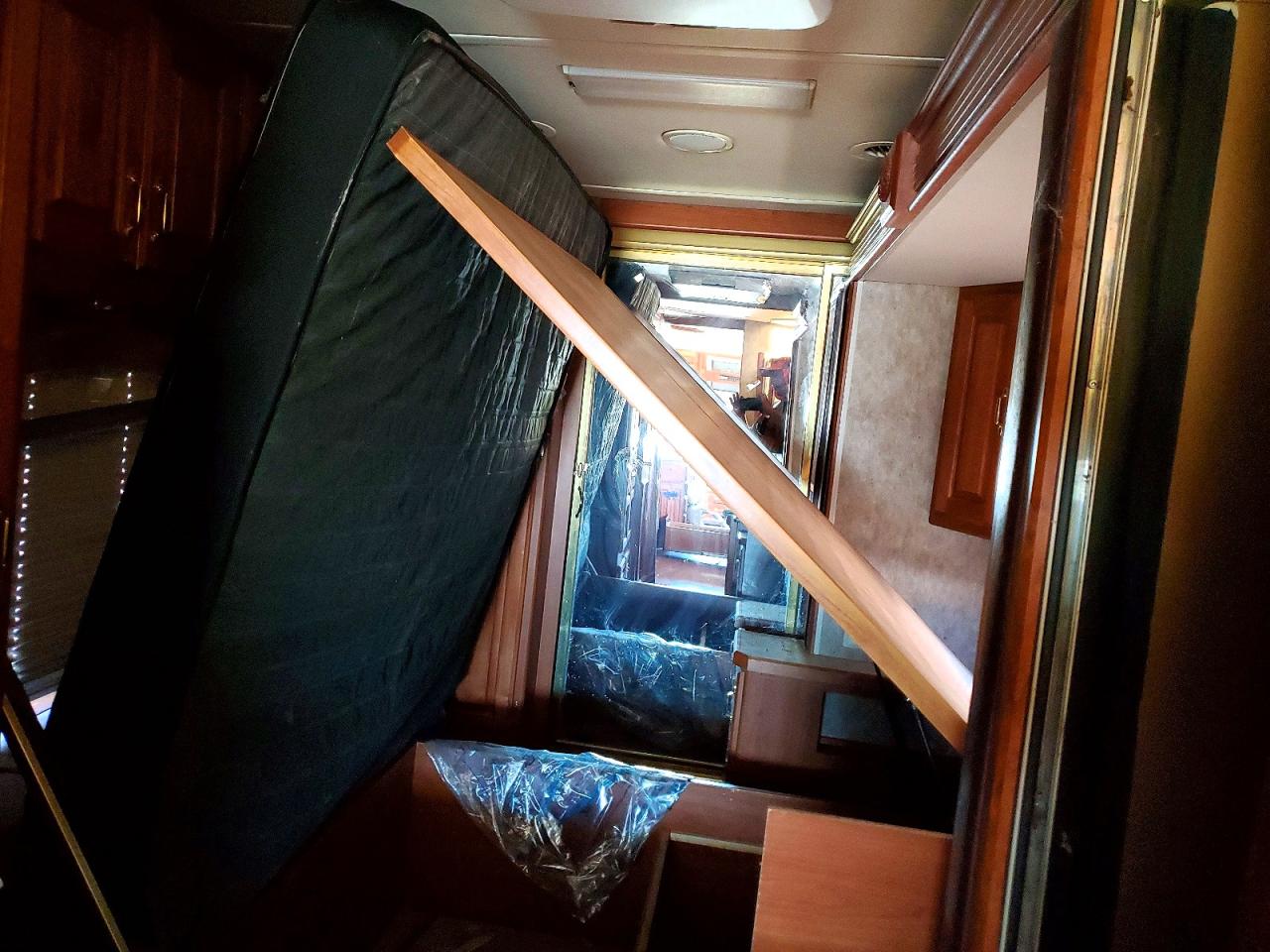 2006 HOLIDAY RAMBLER MONOCOQUE