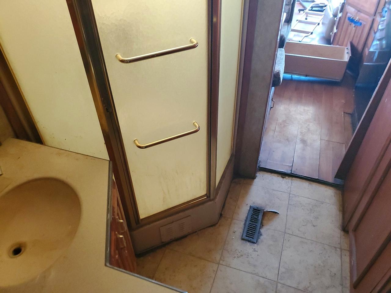 2006 HOLIDAY RAMBLER MONOCOQUE