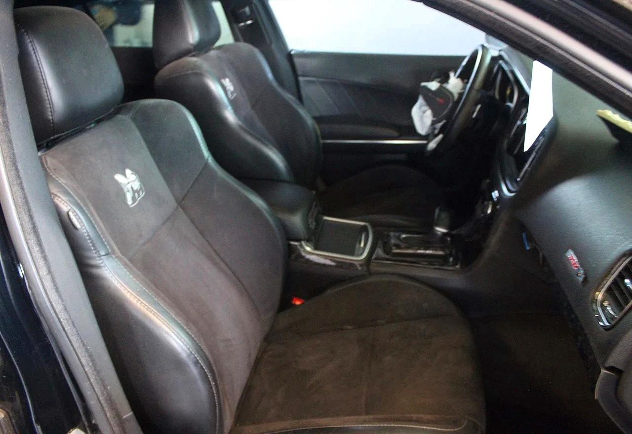 2017 DODGE CHARGER