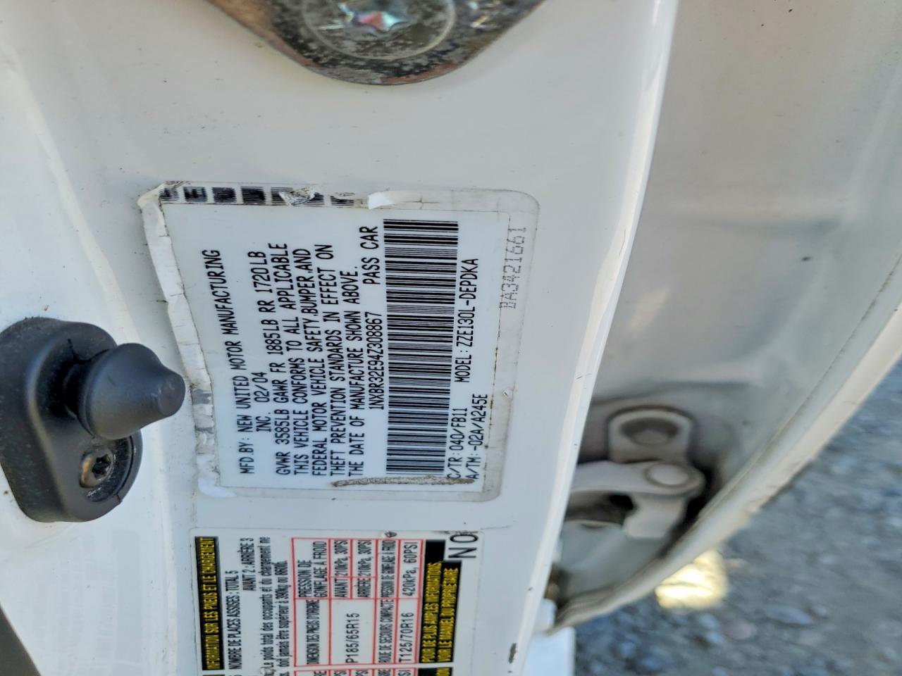 2004 TOYOTA COROLLA