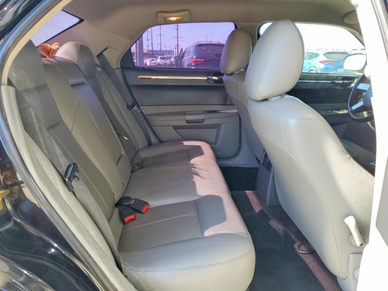 2006 CHRYSLER 300