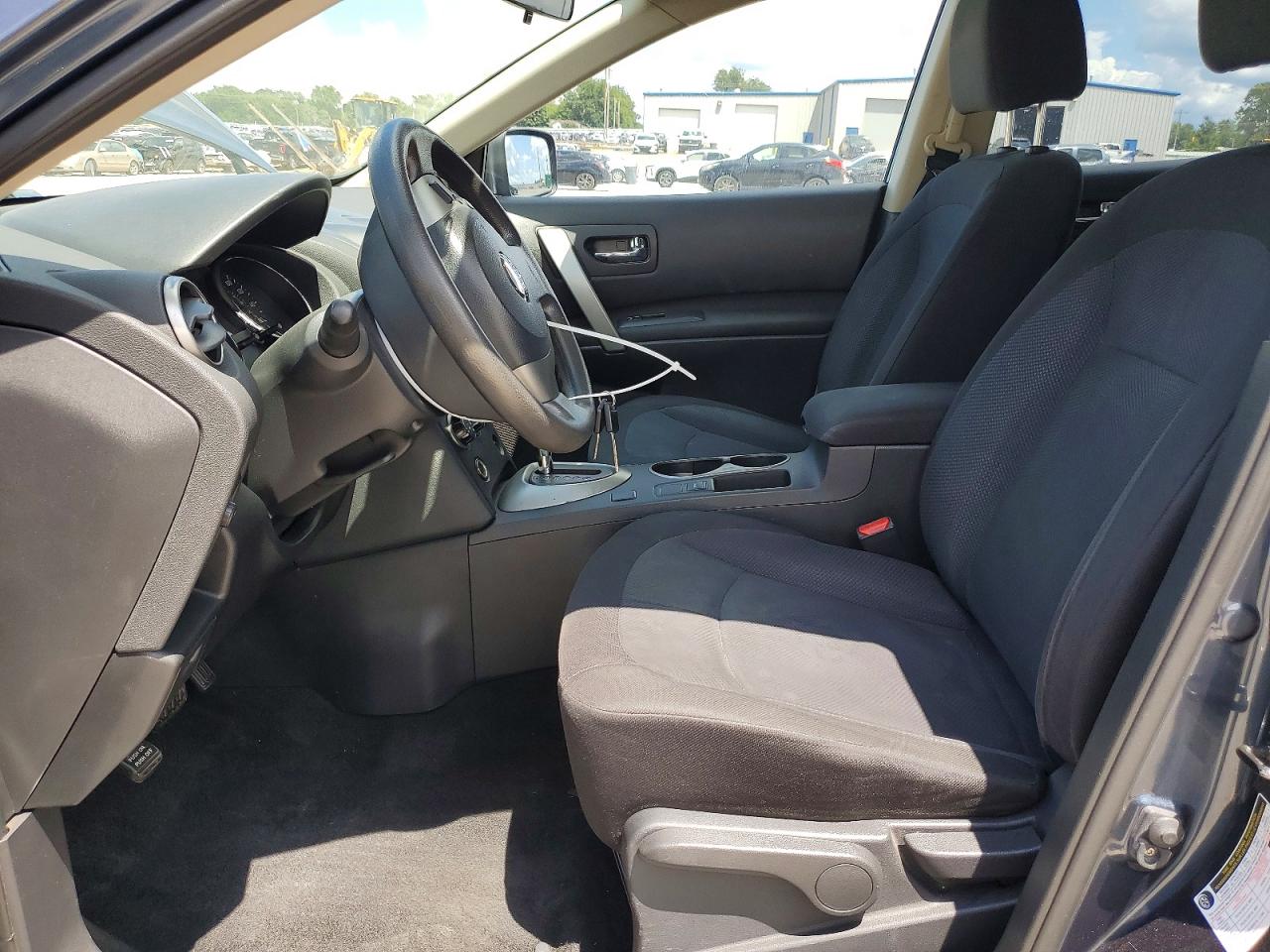 2013 NISSAN ROGUE