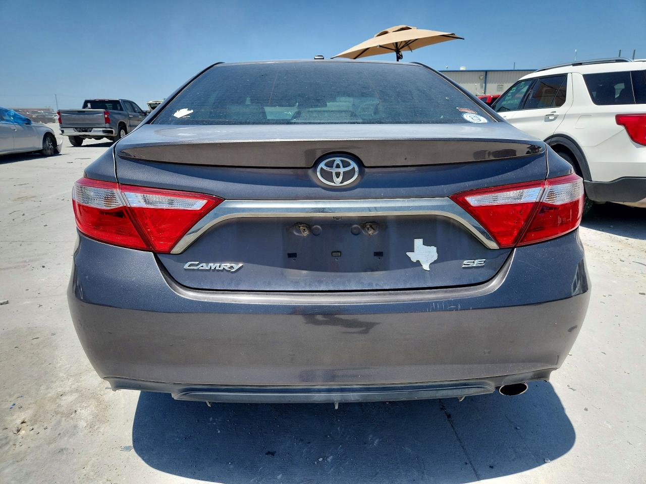 2015 TOYOTA CAMRY