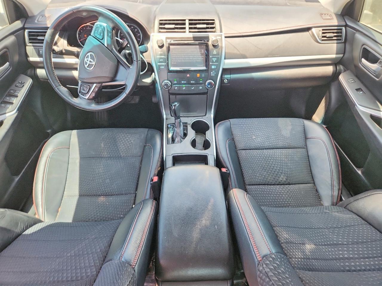 2015 TOYOTA CAMRY