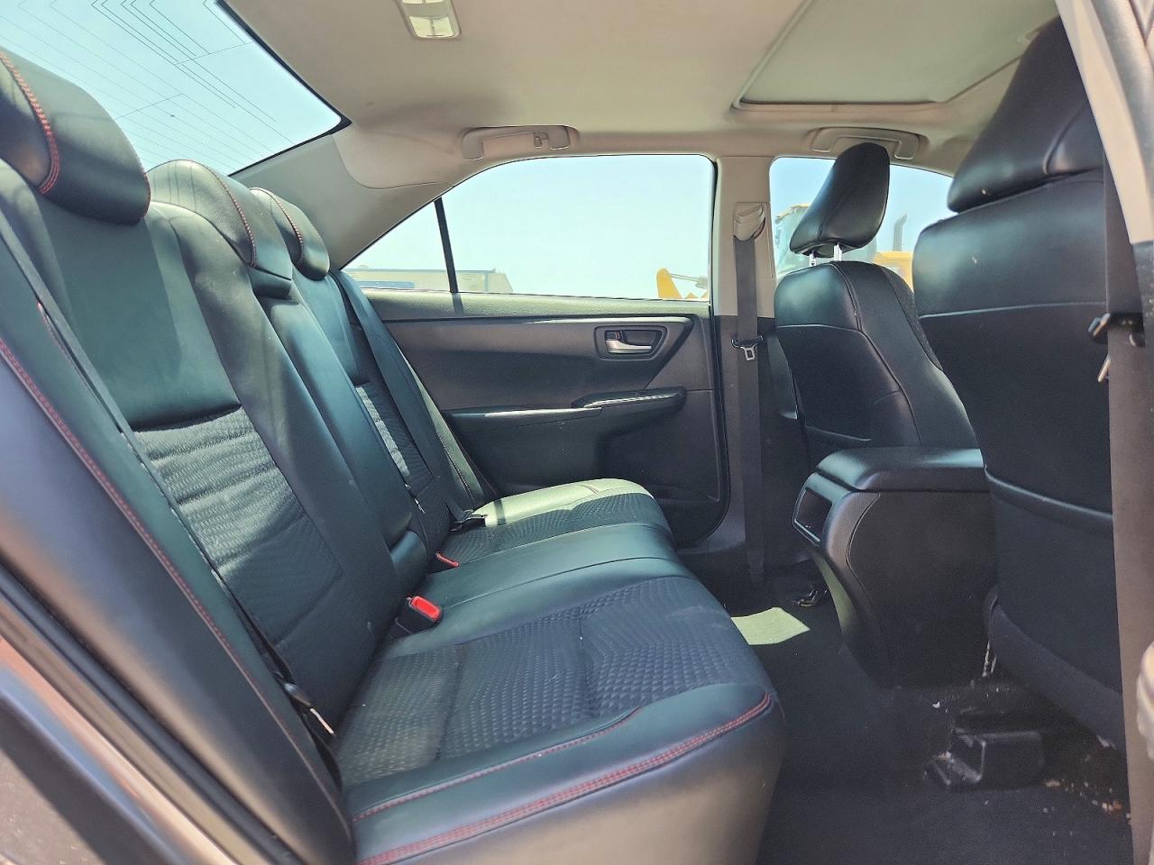 2015 TOYOTA CAMRY