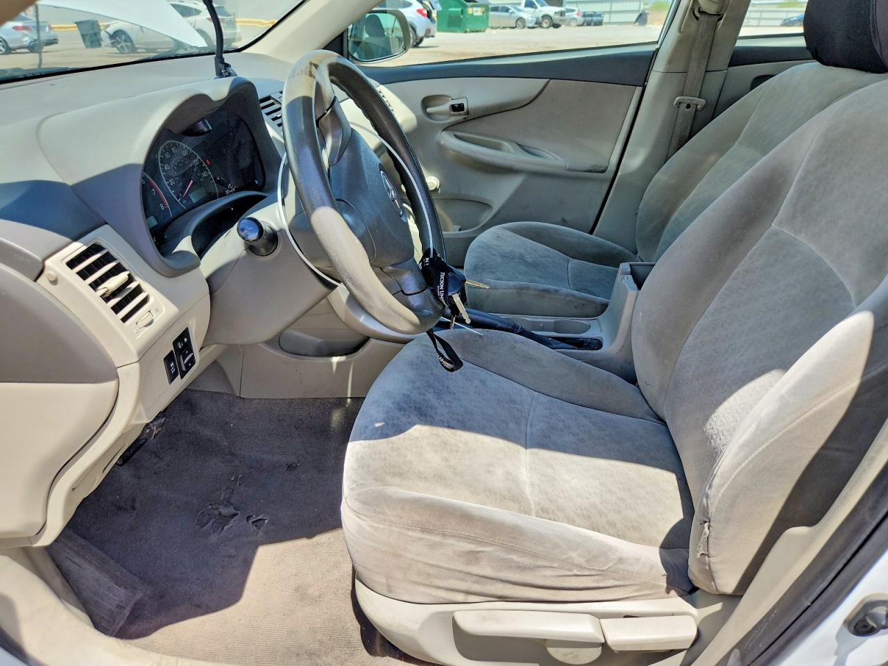 2010 TOYOTA COROLLA