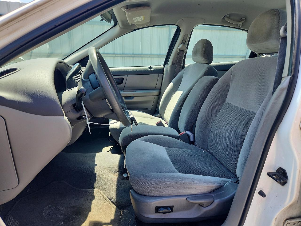 2005 FORD TAURUS