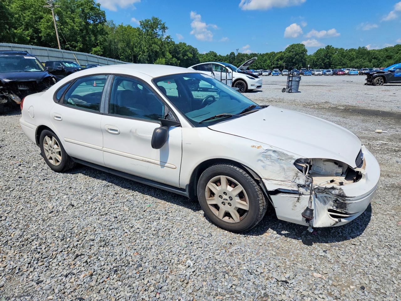 2005 FORD TAURUS