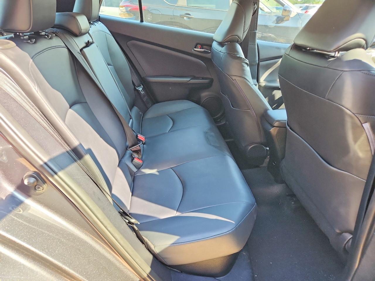 2018 TOYOTA PRIUS