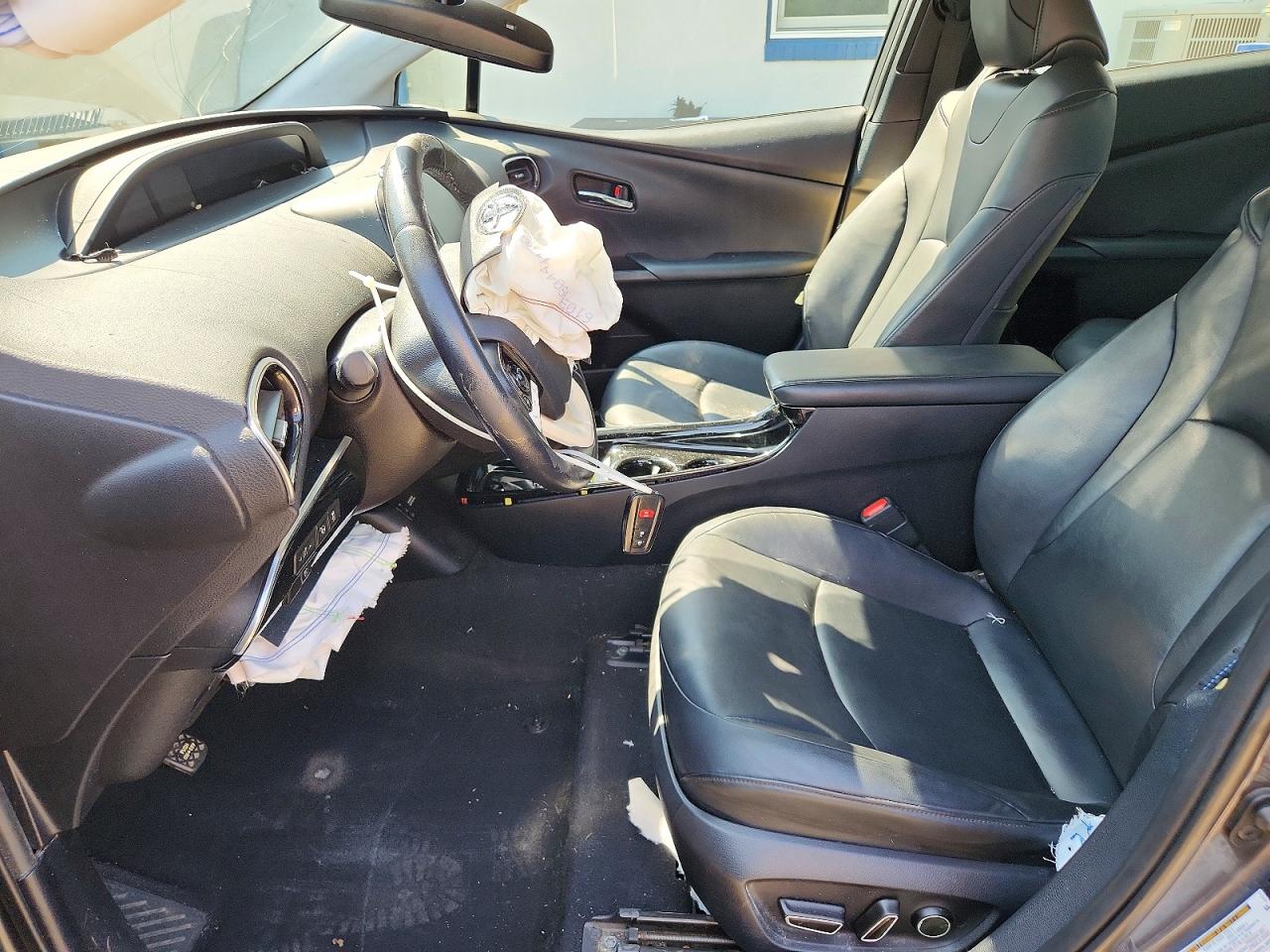 2018 TOYOTA PRIUS