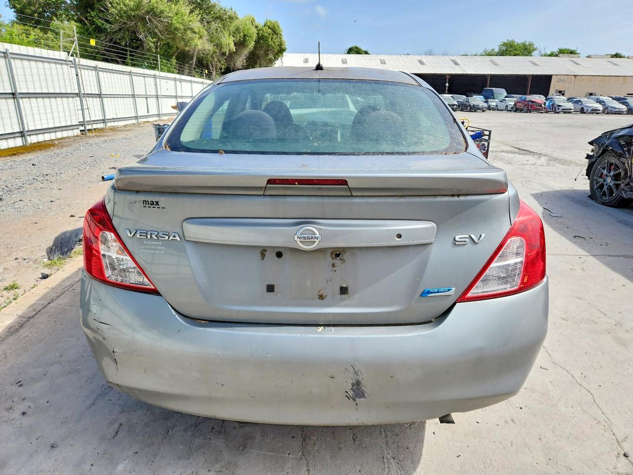 2013 NISSAN VERSA